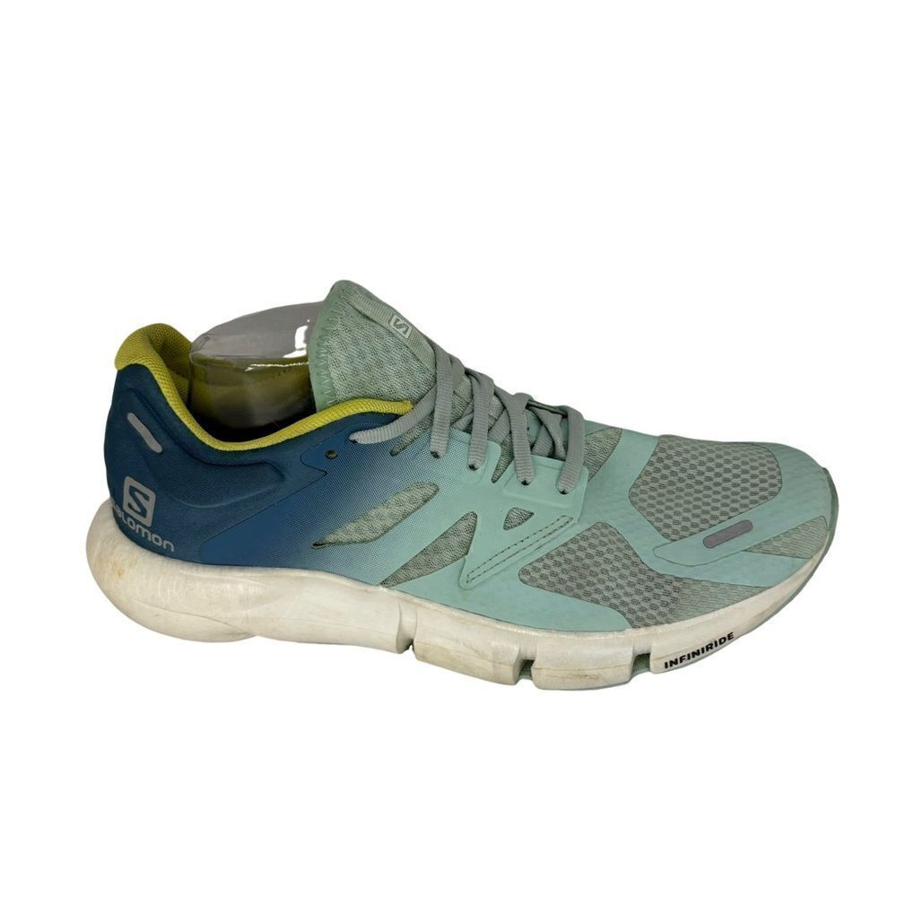 Women’s Salomon predict 2 athletic running shoes size 9.5